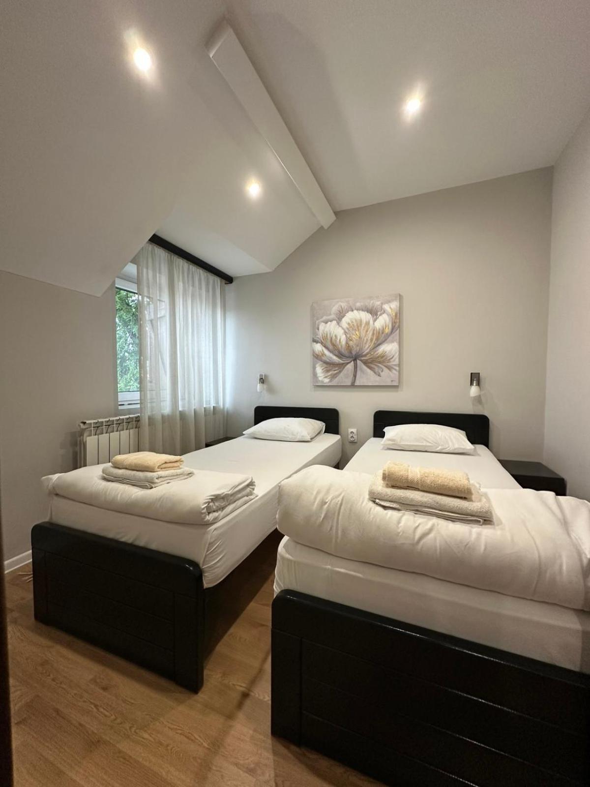 Apartments & Accommodation Stojic Újvidék Kültér fotó